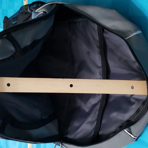 Backpack from Johnson & Johnson NEW - Picture 6 of 8